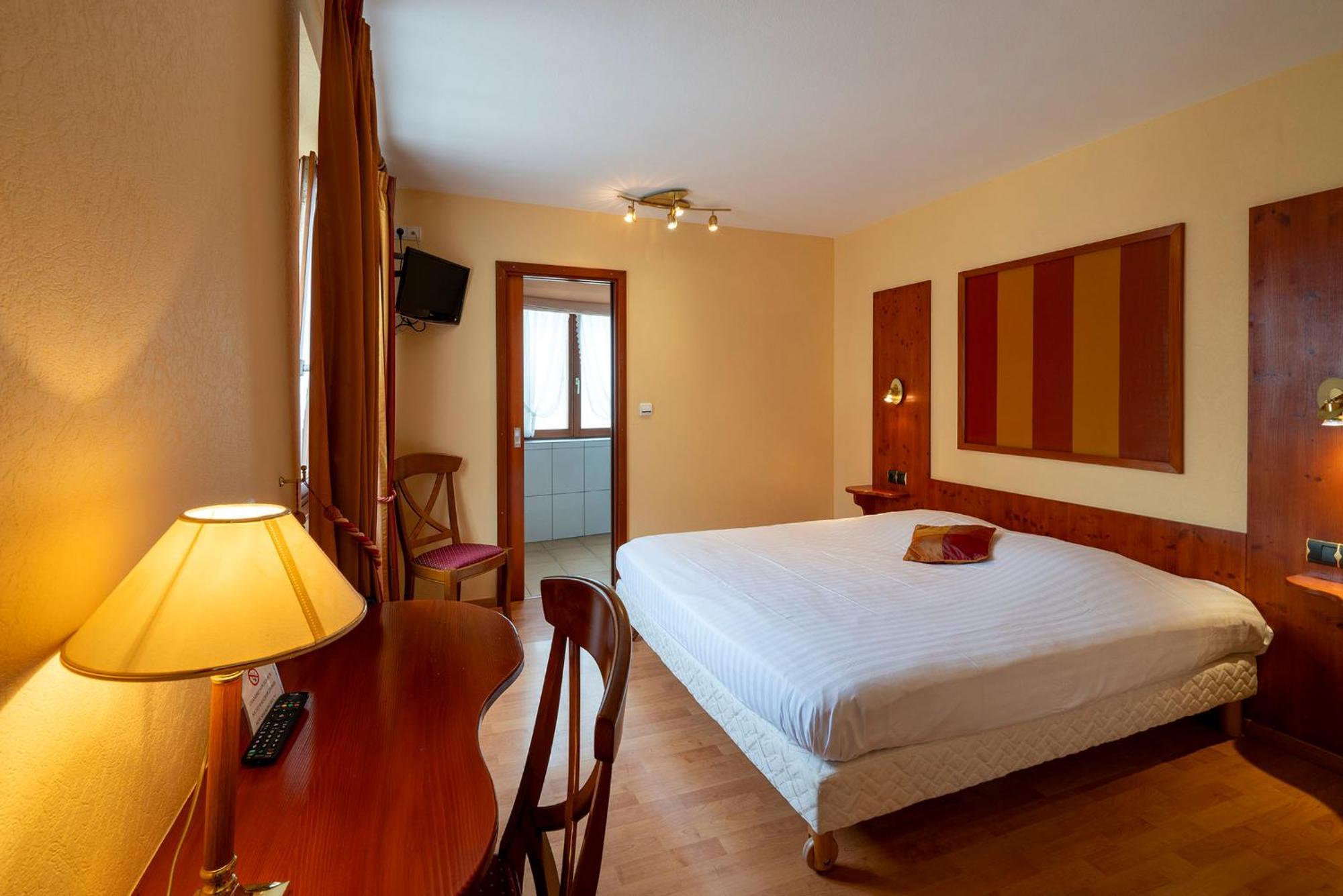 Hotel A La Vignette - Colmar-Nord Saint-Hippolyte  Exterior photo